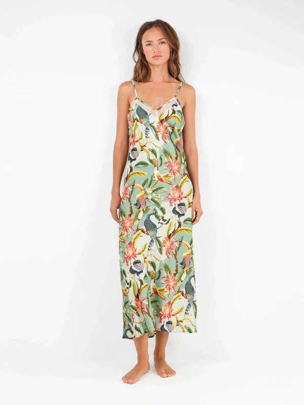 camison-midi-de-saten-con-estampado-tropical-exotico1755761710876868286 KOSZULA NOCNA W TUKANY - obrazek 1