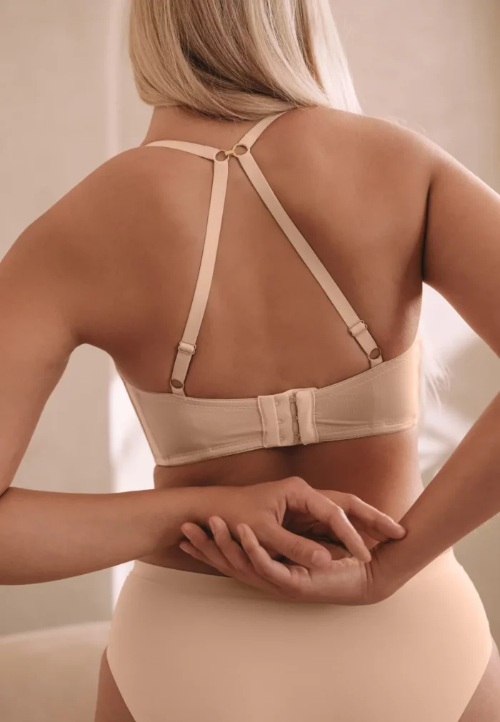 BIUSTONOSZ AMELIA - obrazek 4